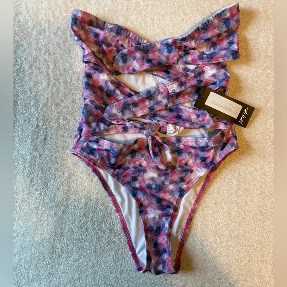 Nasty Gal NWT Floral Swimsuit, Tie Front. Purple Pink. Sz 0